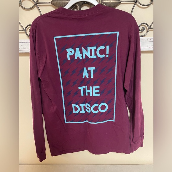 Panic! At The Disco Gildan Maroon and Blue Long Sleeve T-Shirt, Size Medium - Picture 3 of 5